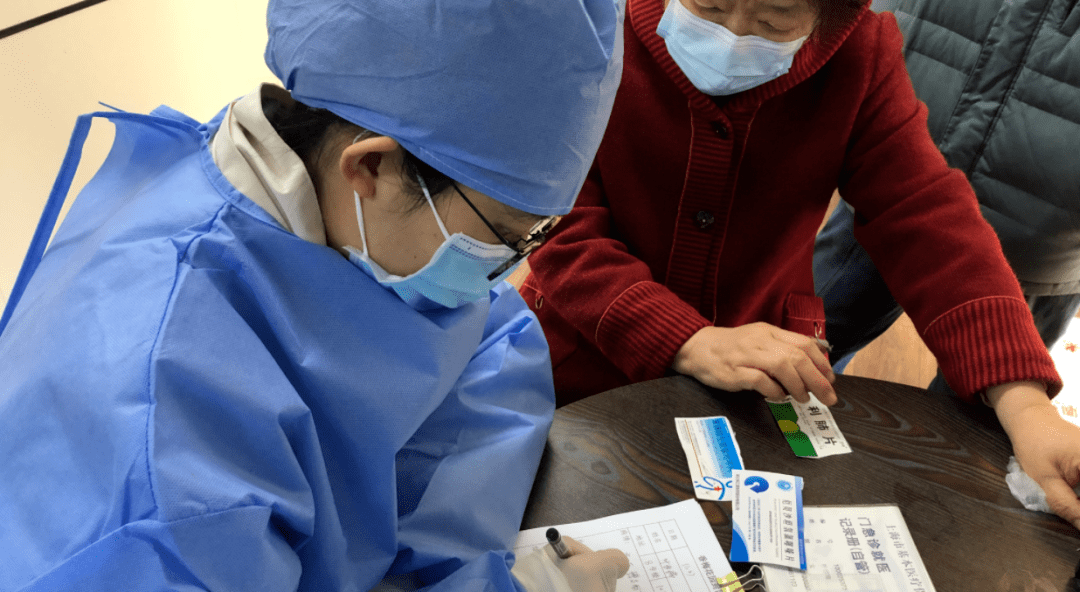 常州24小时套医保卡回收商家(急用钱24小时医保提取)